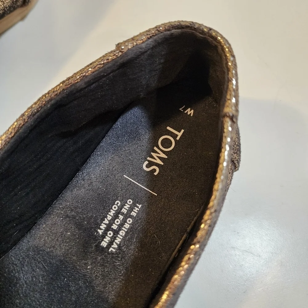 Toms Women's Flat Glitter Espadrilles size 7